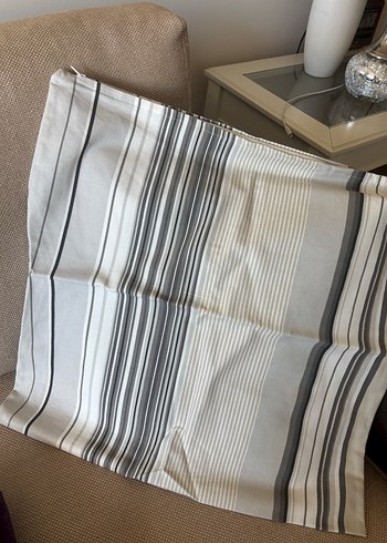 Çeşitli ebatlarda kırlentk Mor Kadife Yastık Kılıfı - Görsel 4