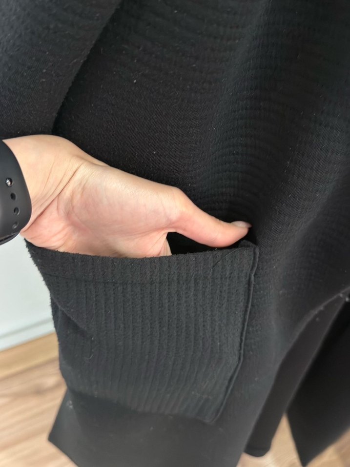 Kadın Siyah Uzun Ceket - Görsel 3