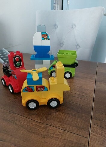  Beden Lego araçlar