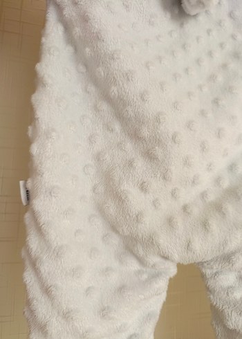 Düğmeli Beyaz Bebek Tulumu - Görsel 4