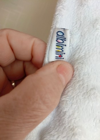 Düğmeli Beyaz Bebek Tulumu - Görsel 7