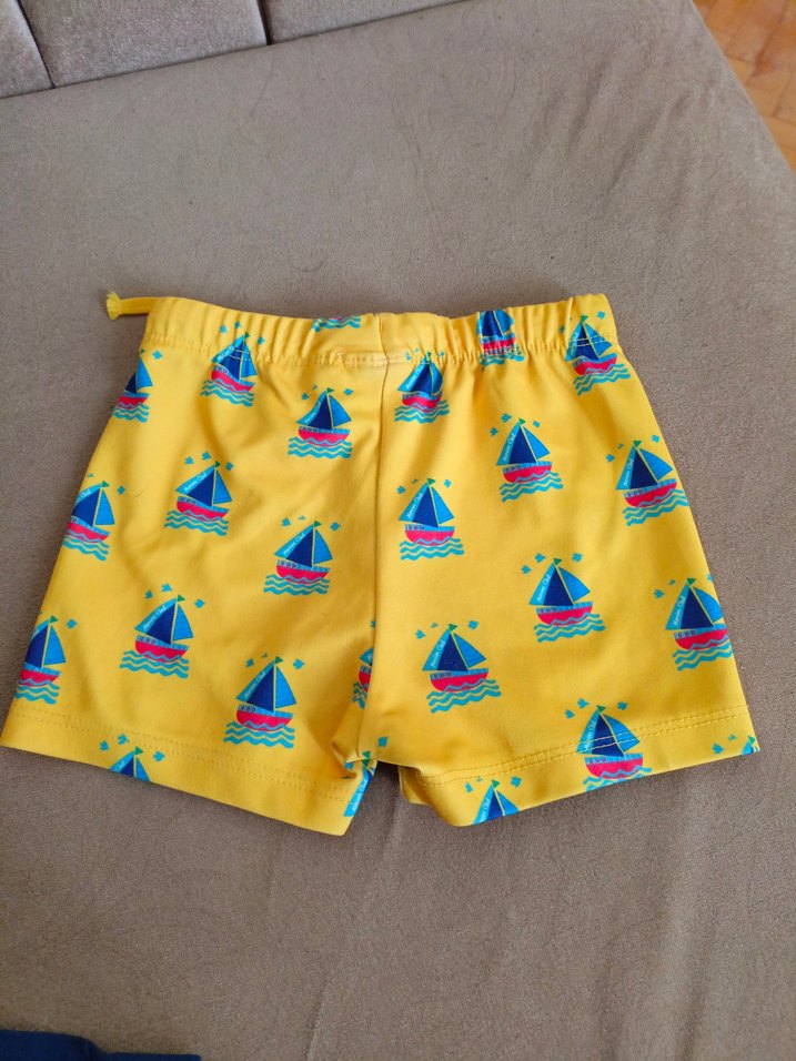 Sarı Erkek Çocuk Deniz Şortu - Görsel 3