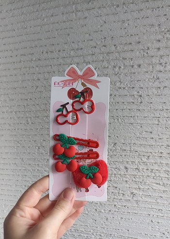 Kırmızı Kiraz Figürlü Çocuk Toka Seti
