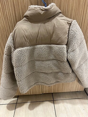 Pull and Bear montt