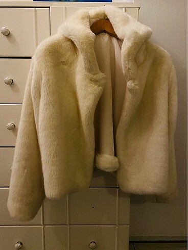 Crop Peluş Mont