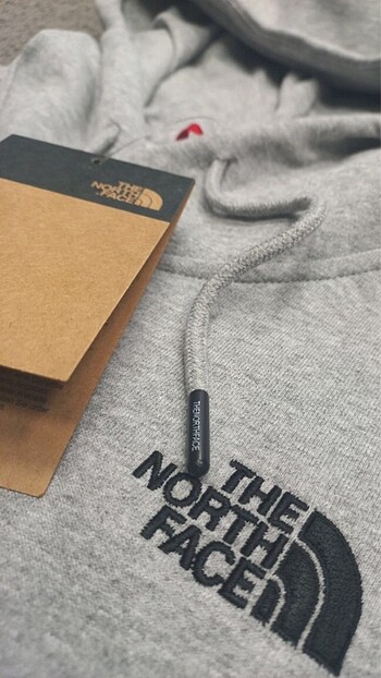 s Beden The north face sweatshirt