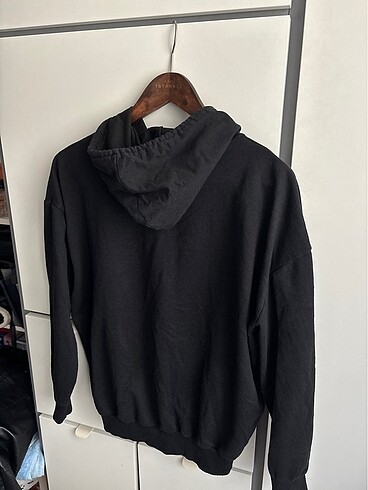 l Beden ef butik siyah fermuarlı hırka