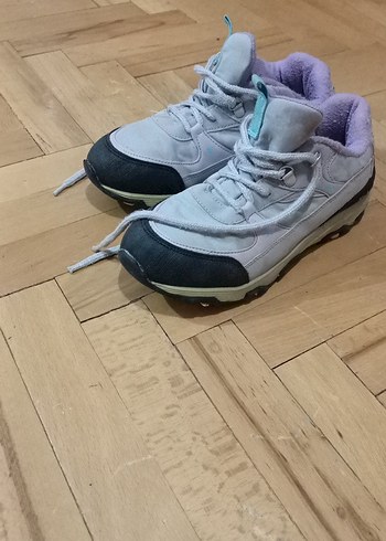 LCW Kışlık Kız Çocuk Spor Ayakkabı