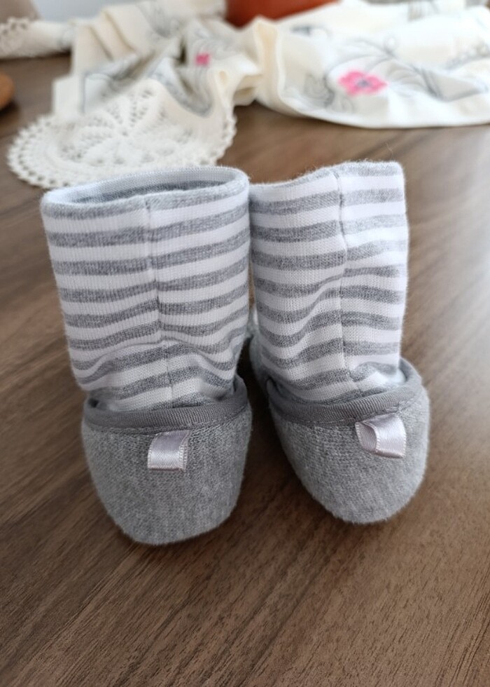 Çoraplı bebek ayakkabısı - Görsel 3