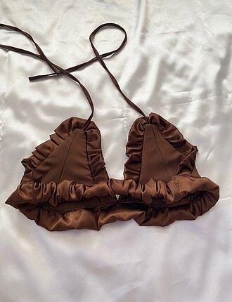 s Beden Saten pedli bralet