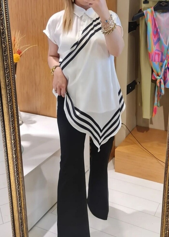 Beyaz  saten broş gömlek  - Görsel 3