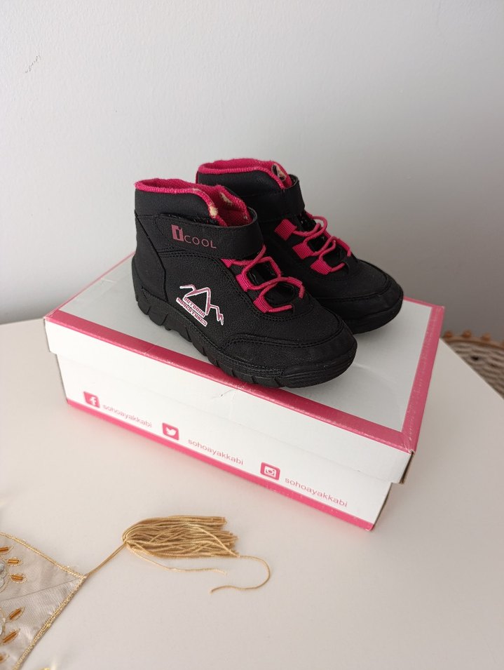Kız Çocuk Siyah Pembe Velcro Spor Ayakkabı - Görsel 4
