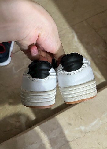 24 Beden beyaz Renk Beyaz Erkek Çocuk Cırt Cırtlı Spor Ayakkabı