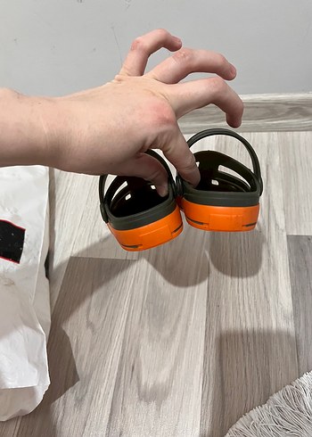 Gri Erkek Çocuk Kaydırmaz Bantlı Terlik - Görsel 5