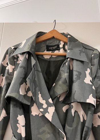 Kadın Kamuflaj Desenli Uzun Trençkot - Görsel 6