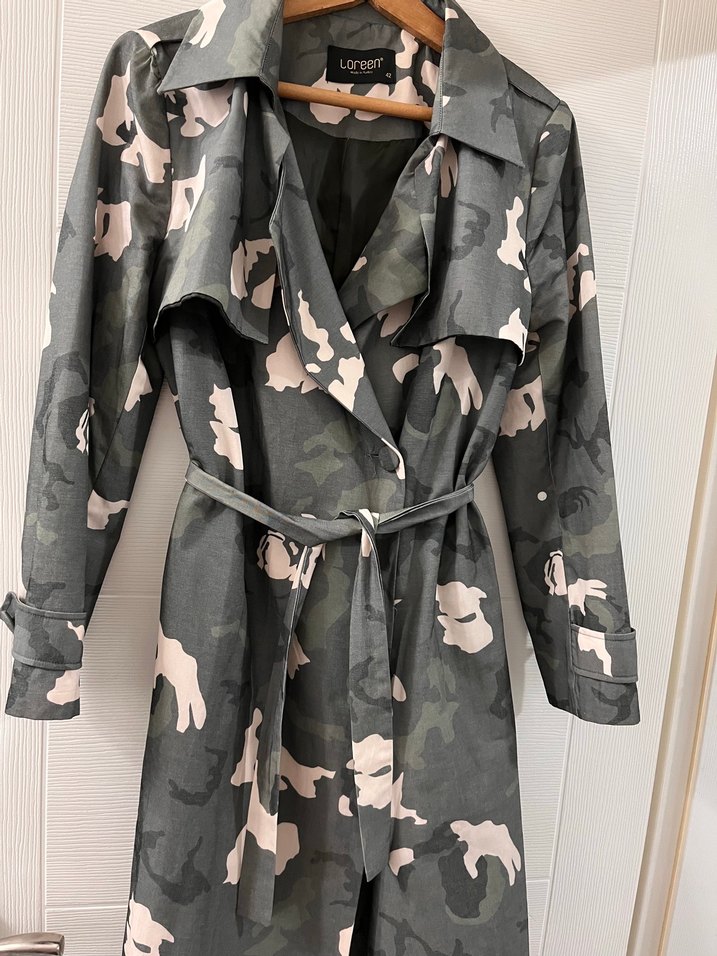 Kadın Kamuflaj Desenli Uzun Trençkot - Görsel 5