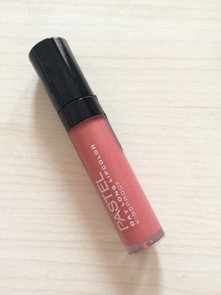 Pastel mat ruj