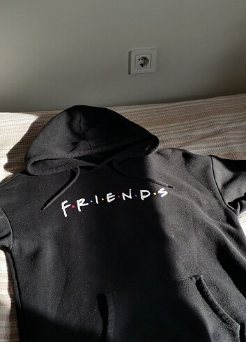 friends sweatshirt 