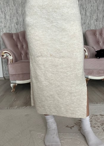 Bej Triko Uzun Dar Kesim Etek