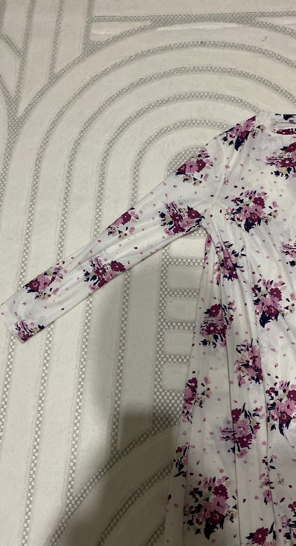 Uzun Kollu Beyaz Tunik - Görsel 3