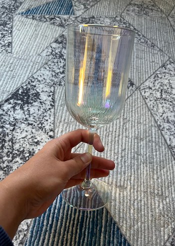 Şeffaf Ayaklı Bardak - Görsel 2