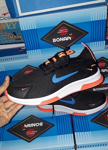 Nike Erkek Spor Ayakkabı 