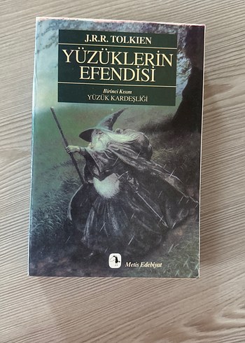  Yüzüklerin Efendisi - J.R.R. Tolkien