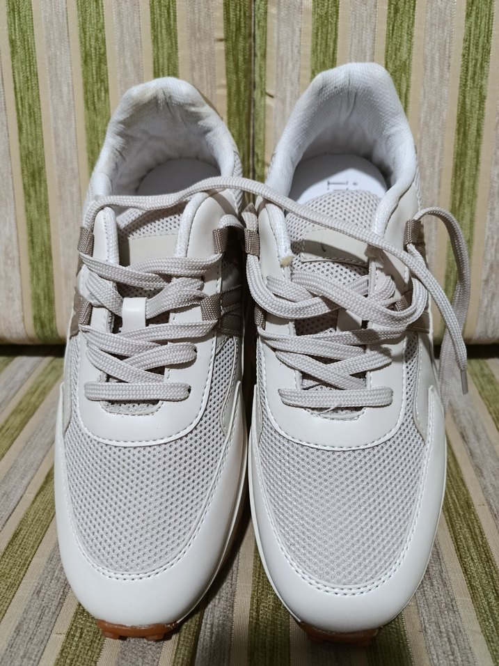 Beyaz Bağcıklı Kadın Spor Ayakkabı - Görsel 2