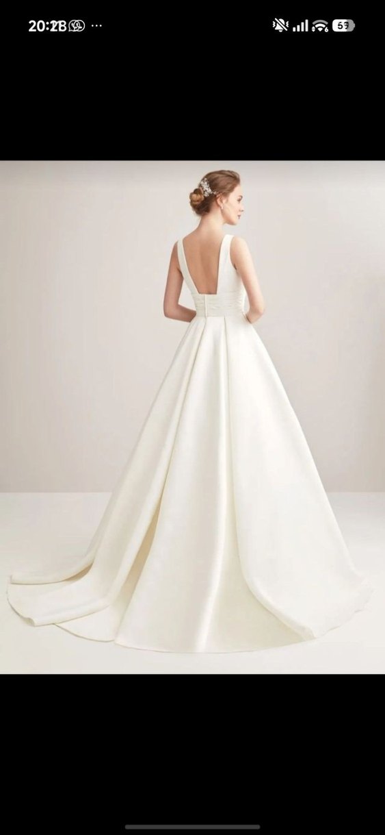 Oleg Cassini Gelinlik - Görsel 2