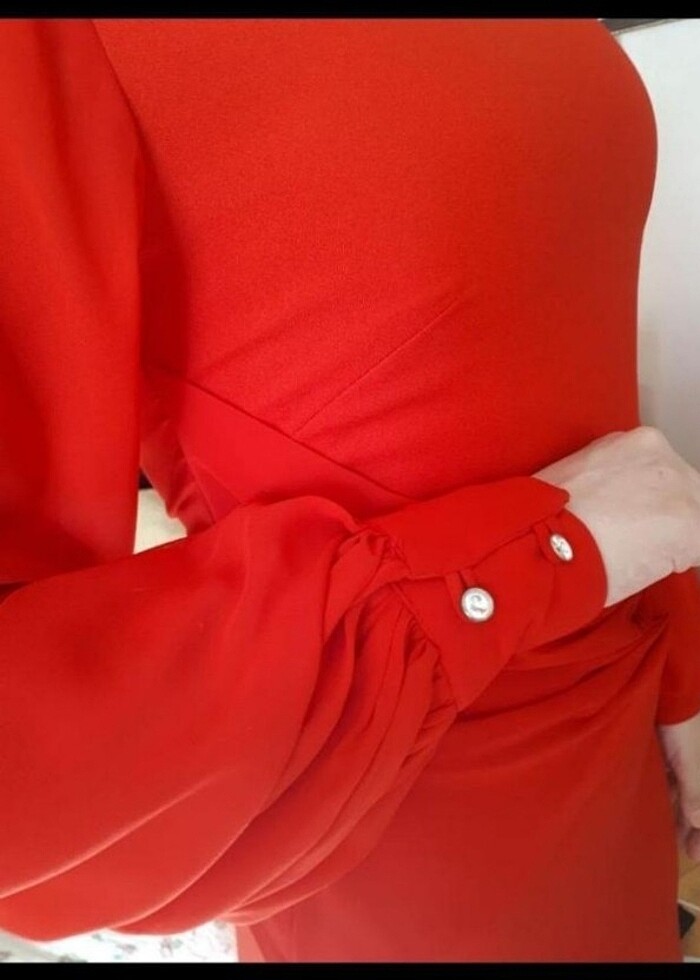 Kırmızı Abiye - Görsel 4