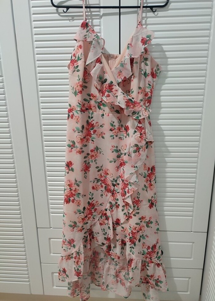 Trendyolmilla çiçek desenli elbise - Görsel 4