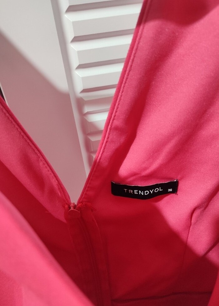 Trendyolmilla fuşya elbise - Görsel 4
