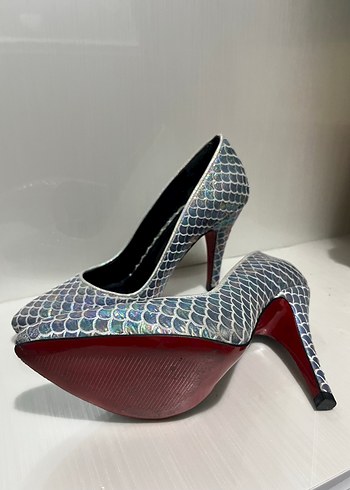 Renkli-gümüş  Pul Desenli Stiletto Topuklu Kadın Ayakkabı - Görsel 3