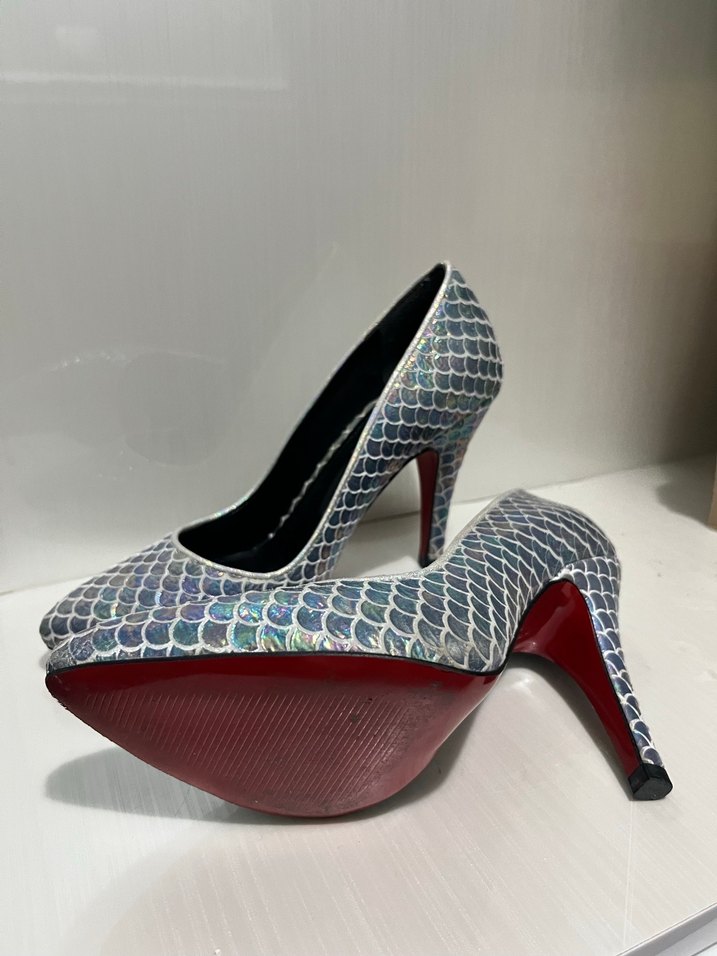 Renkli-gümüş  Pul Desenli Stiletto Topuklu Kadın Ayakkabı - Görsel 3