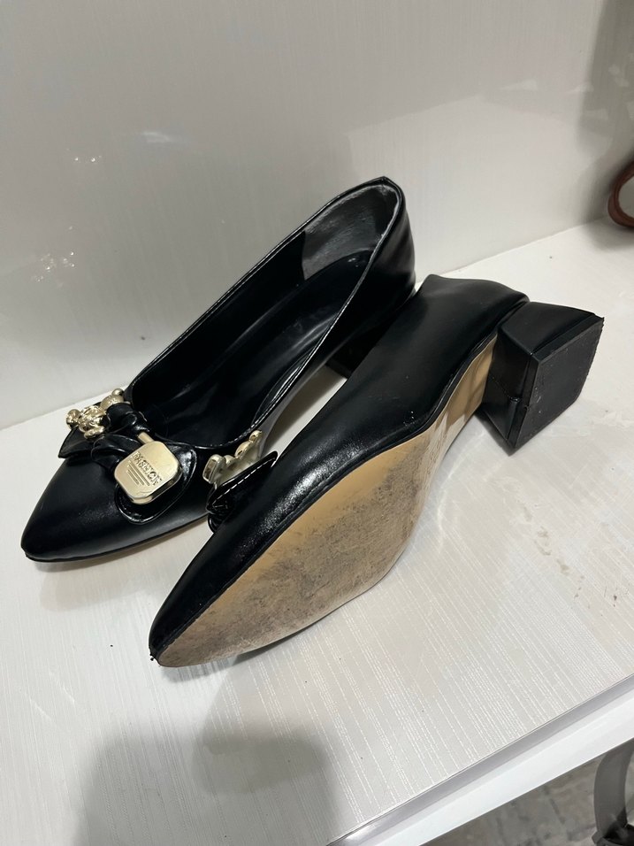 Klasik Siyah Tokalı Topuklu Kadın Ayakkabı - Görsel 3