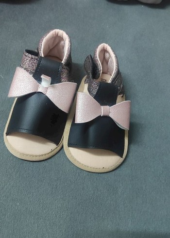 Altın Renkli Fırfırlı Kız Babet - Görsel 2