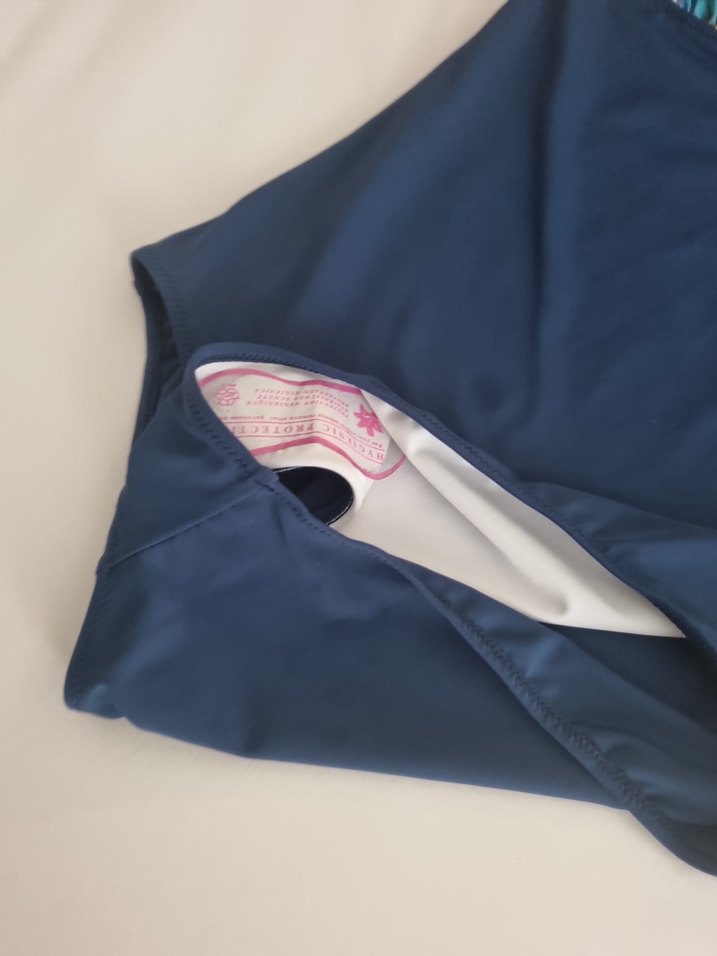 Kadın Mavi Batik Desenli Şık Mayo - Görsel 5