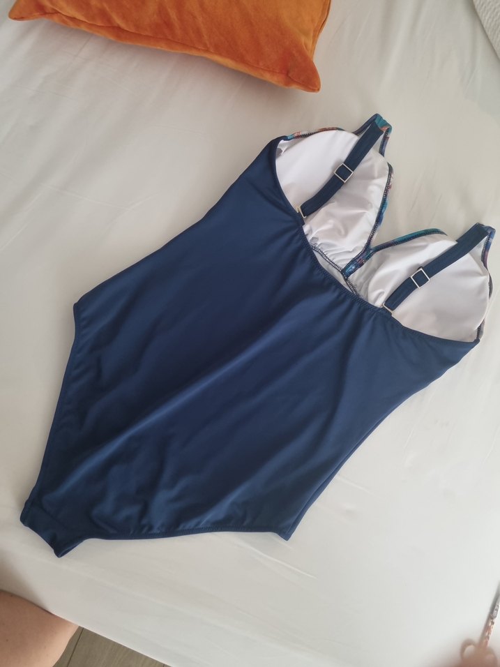 Kadın Mavi Batik Desenli Şık Mayo - Görsel 3