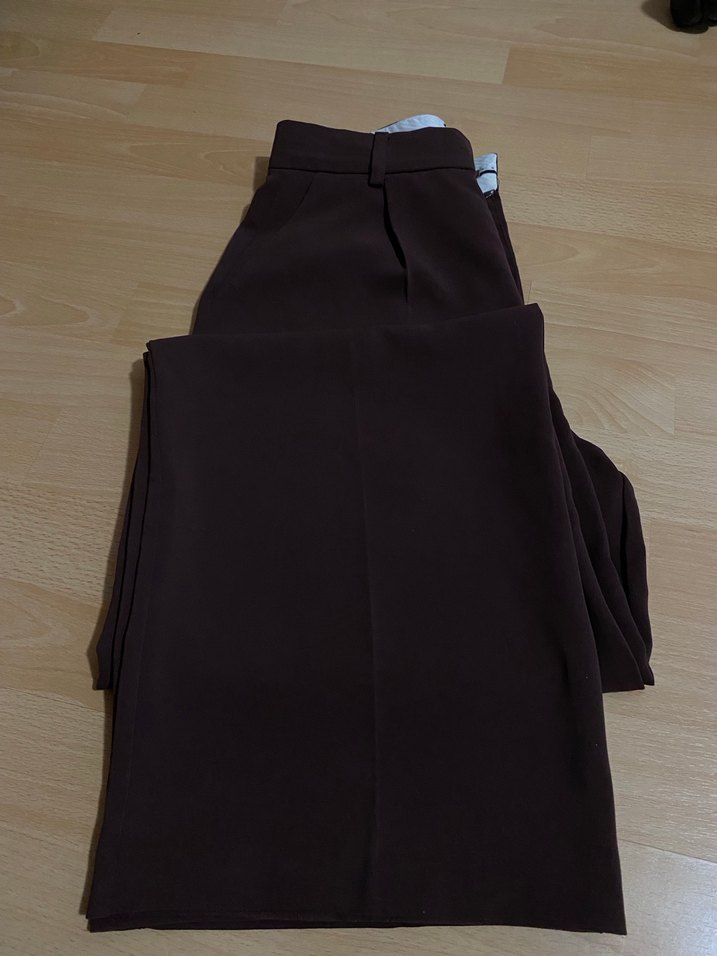 Bej Kadın Rahat Kesim Kumaş Pantolon - Görsel 4