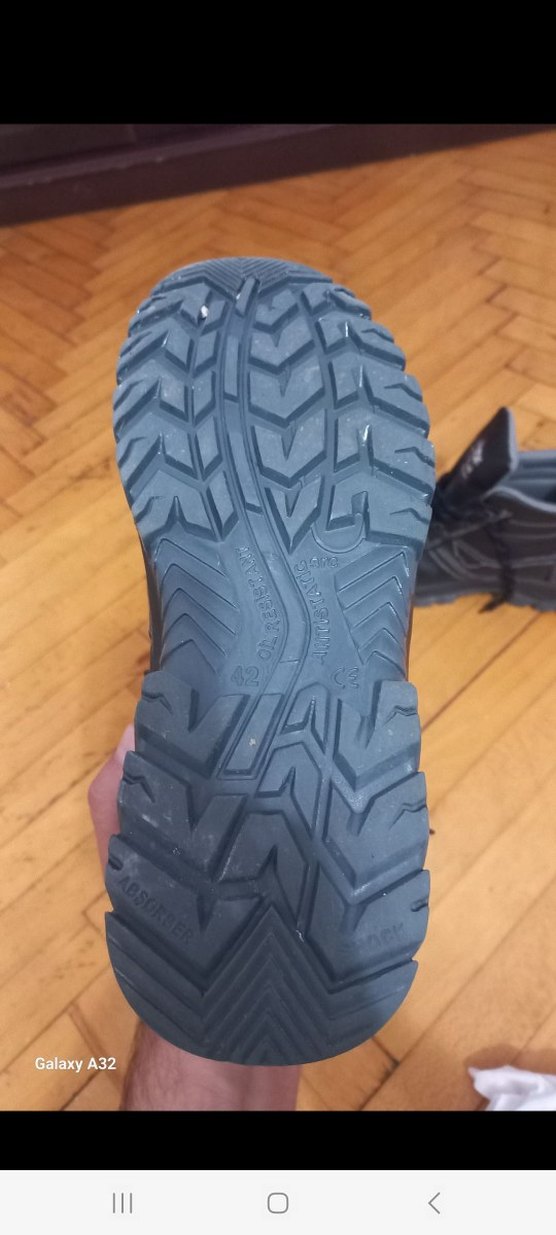 İŞ AYAKKABISI BOTU 42 NO - Görsel 5