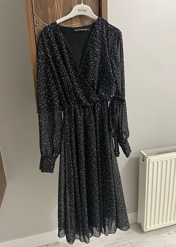 Uzun Kollu Siyah Puantiyeli Kadın Elbise - Görsel 2