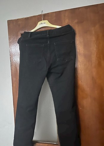 Siyah Kemerli Kadın Boyfriend Denim Pantolon - Görsel 2