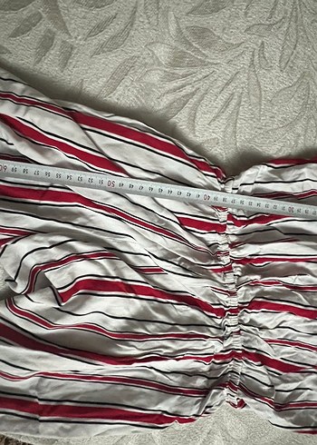 Çizgili Pilili Kırmızı Mini Tulum - Görsel 4