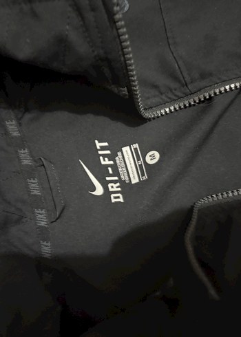 Nike Siyah Fermuarlı ceket - Görsel 2
