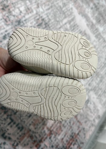 Çocuk Gri Beyaz Cırt Cırtlı Spor Ayakkabı - Görsel 4