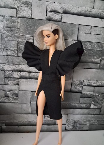 Barbie Siyah Kabarık Kollu Bebek Elbisesi