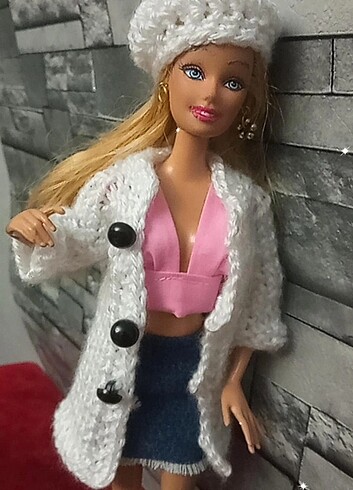 Barbie bebek kıyafetleri... - Görsel 2