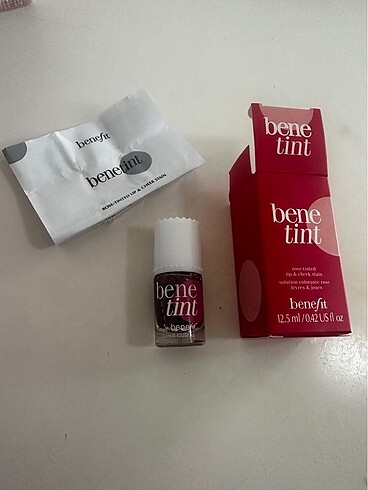 Benefit Tint