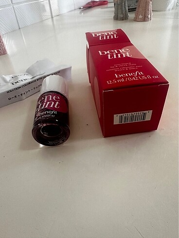 Benefit Cosmetics Benefit Tint