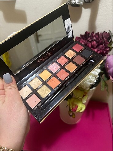 Anastasia beverly far paketi